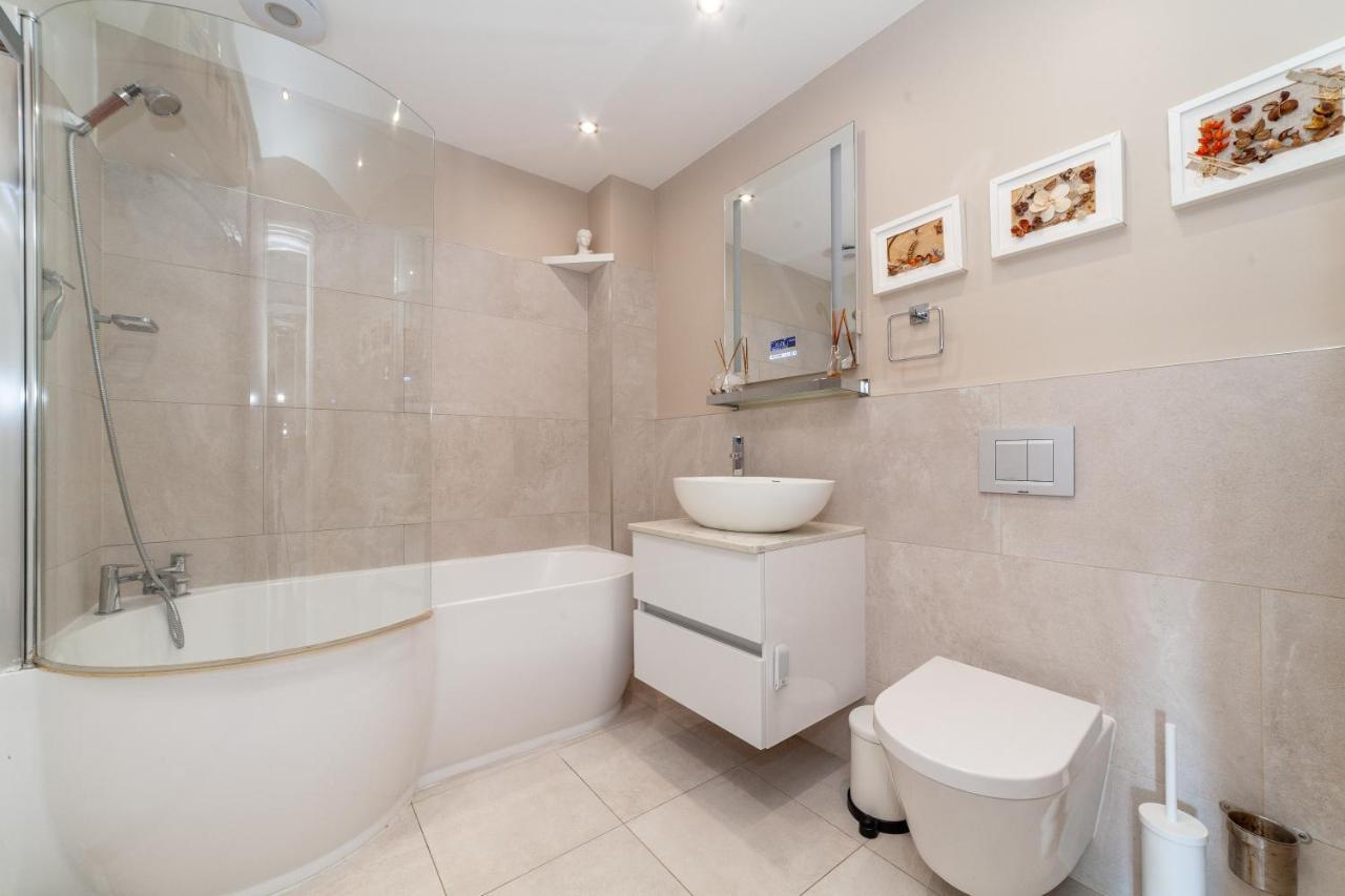 The Ravenscourt Park Collection Apartment London Bagian luar foto