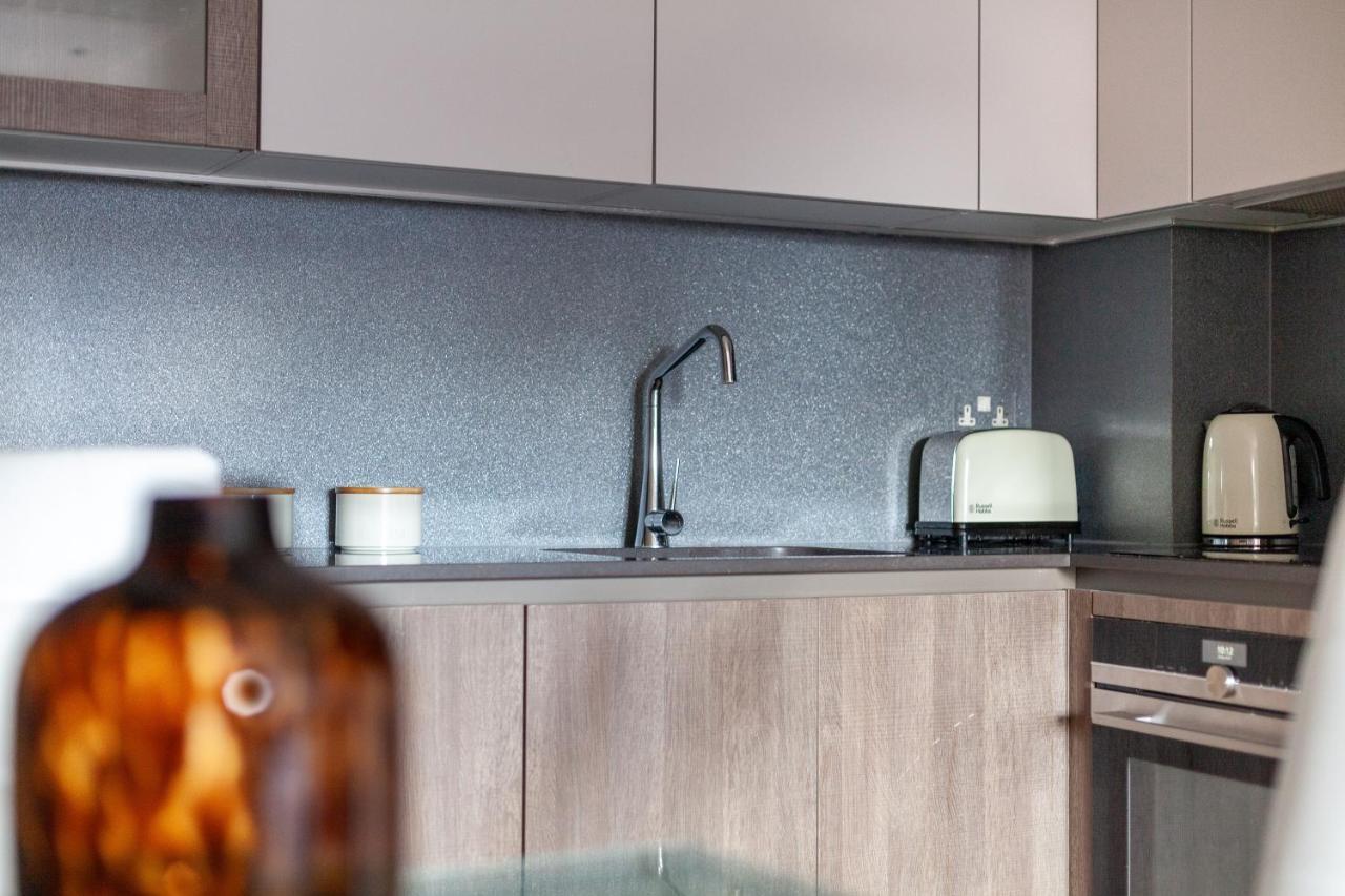 The Ravenscourt Park Collection Apartment London Bagian luar foto